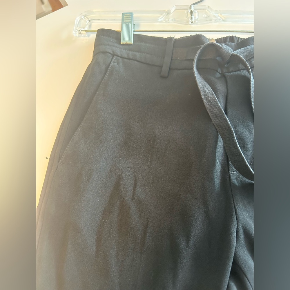 Vince Pants, elastic back drawstring waist loops, side back pockets, black, Sz S - Picture 3 of 16